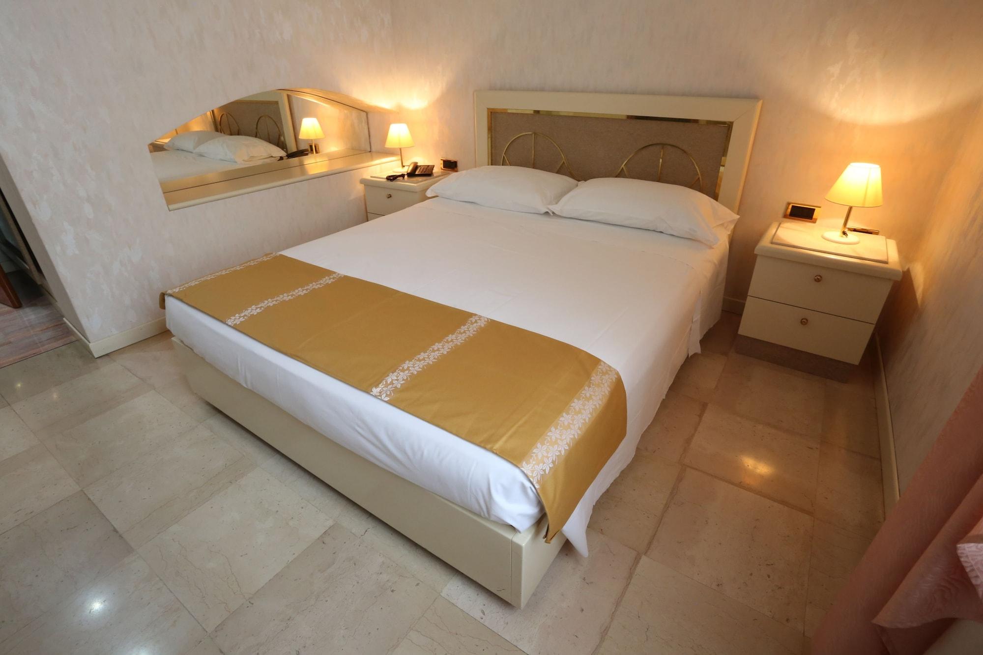 Hotel Europa Foggia Eksteriør billede